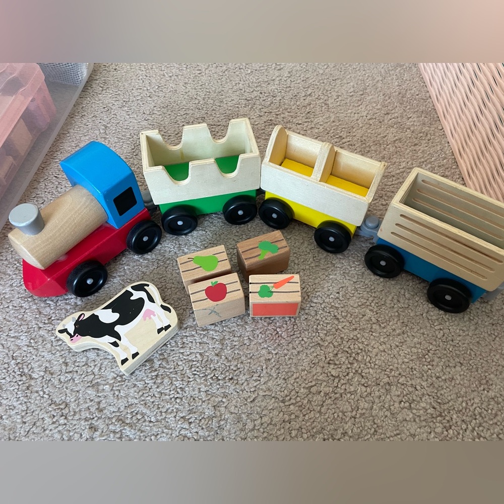 Melissa and Doug train